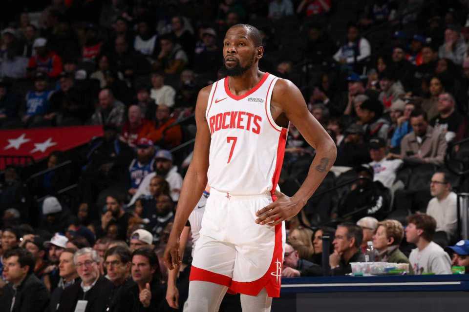 开云体育app-杜兰特36+7火箭加时惜败76人 恩比德32+15+10马克西36+10