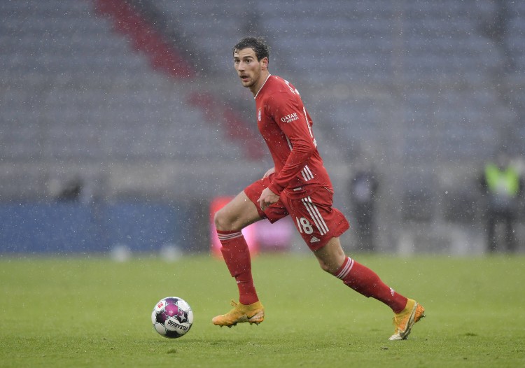 开云体育平台app-隆戈：格雷茨卡和米兰相互认可，后者已和球员经纪公司进行会谈